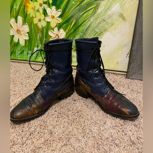 Dan post size 6 1/2 snakeskin - Picture 4 of 5